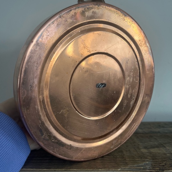 Copper Tea Kettle with Ceramic Handle - Picture 6 of 6